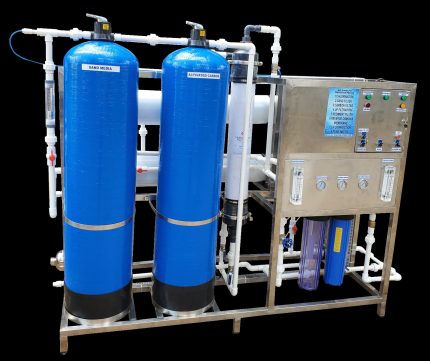 Reverse osmosis 2000 litres per hour(borehole water purifier 2000lph) Reverse osmosis Water Plant removes and stabilizes; fluoride,sodium,iron, manganese, magnesium, calcium, total dissolved solids, total suspended solids, pH, bacteria, colour, turbidity,salinity,total alkalinity,total hardness etc. With ever expanding residential, commercial and industrial developments and the ongoing strain on our valuable water resources, it is becoming important for provision of reliable and environmentally responsible water purifying mechanisms. Bonafine trading limited have different types of water purifying machines depending on water source. Bonafine trading limited is a highly diversified machine manufacturer and equipment fabrications. The company has earned its place in today’s competitive market through continuous engagement in manufacturing and superior service delivery. MISSION To provide solution to day to day life To enhance customer satisfaction by providing quality products for commercial and domestic machine solution at competitive  