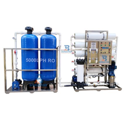 Reverse Osmosis 5000 LPH – Commercial Water Purification Plant Our 5000 LPH RO plant delivers high-output water purification for bottling companies, industrial operations, and large institutions. Key Benefits: High production capacity Consistent water quality Durable stainless steel construction Automated control system