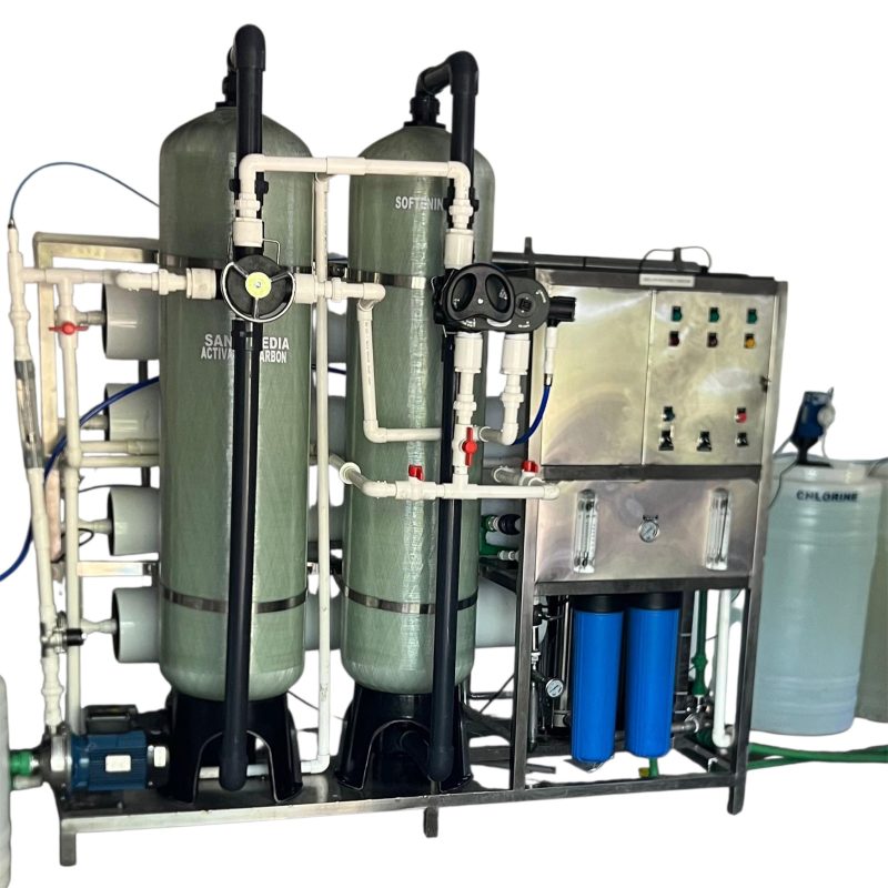 Reverse Osmosis 4000 LPH – Industrial RO Water Plant The 4000 litres per hour RO system is a high-capacity industrial water purification plant designed for bottled water companies and factories. Features: Industrial-grade membranes Stainless steel skid mounting Energy-efficient pumps Long membrane lifespan Perfect for large-scale water production businesses.