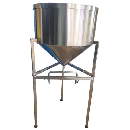 Stainless Steel Cone Filling Tank 100 Litres The 100 litre cone bottom filling tank ensures complete liquid drainage and minimal wastage. It is used to fill thick liquids/viscous liquids.