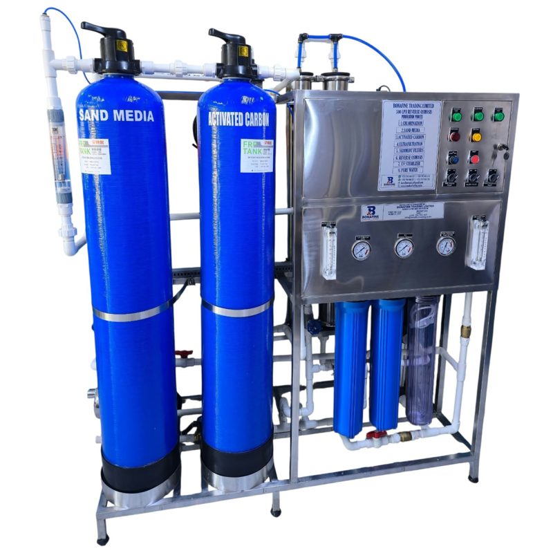 Reverse osmosis machine purifying borehole water in Kenya